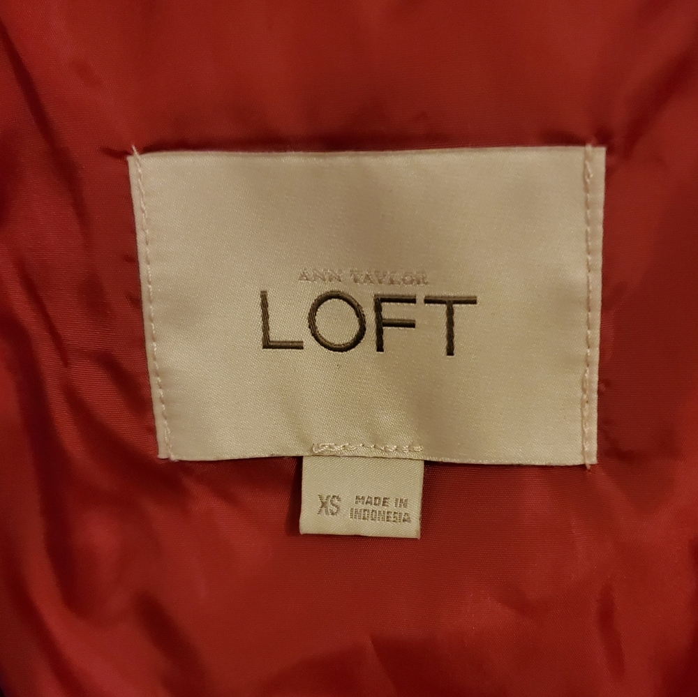 LOFT puffer jacket - Picture 3 of 3